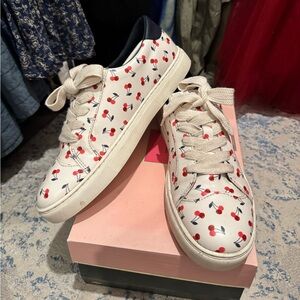 🚨SOLD🚨Kate Spade Athena Sneakers